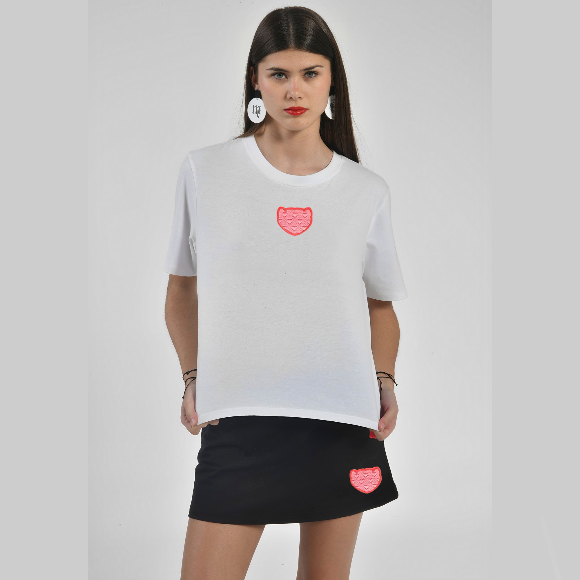 Camiseta Blanca Mujer Logo Bordado