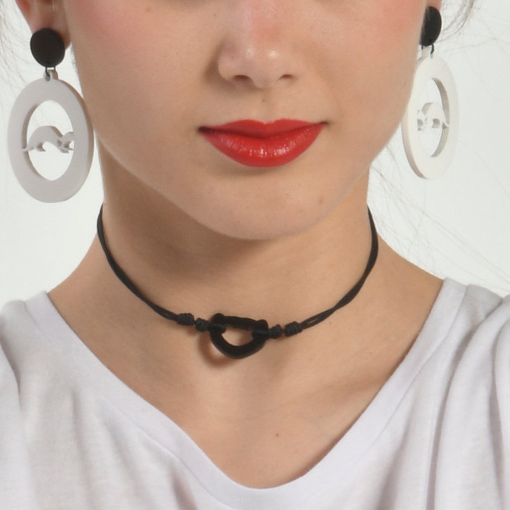 Collar Choker Face Negra