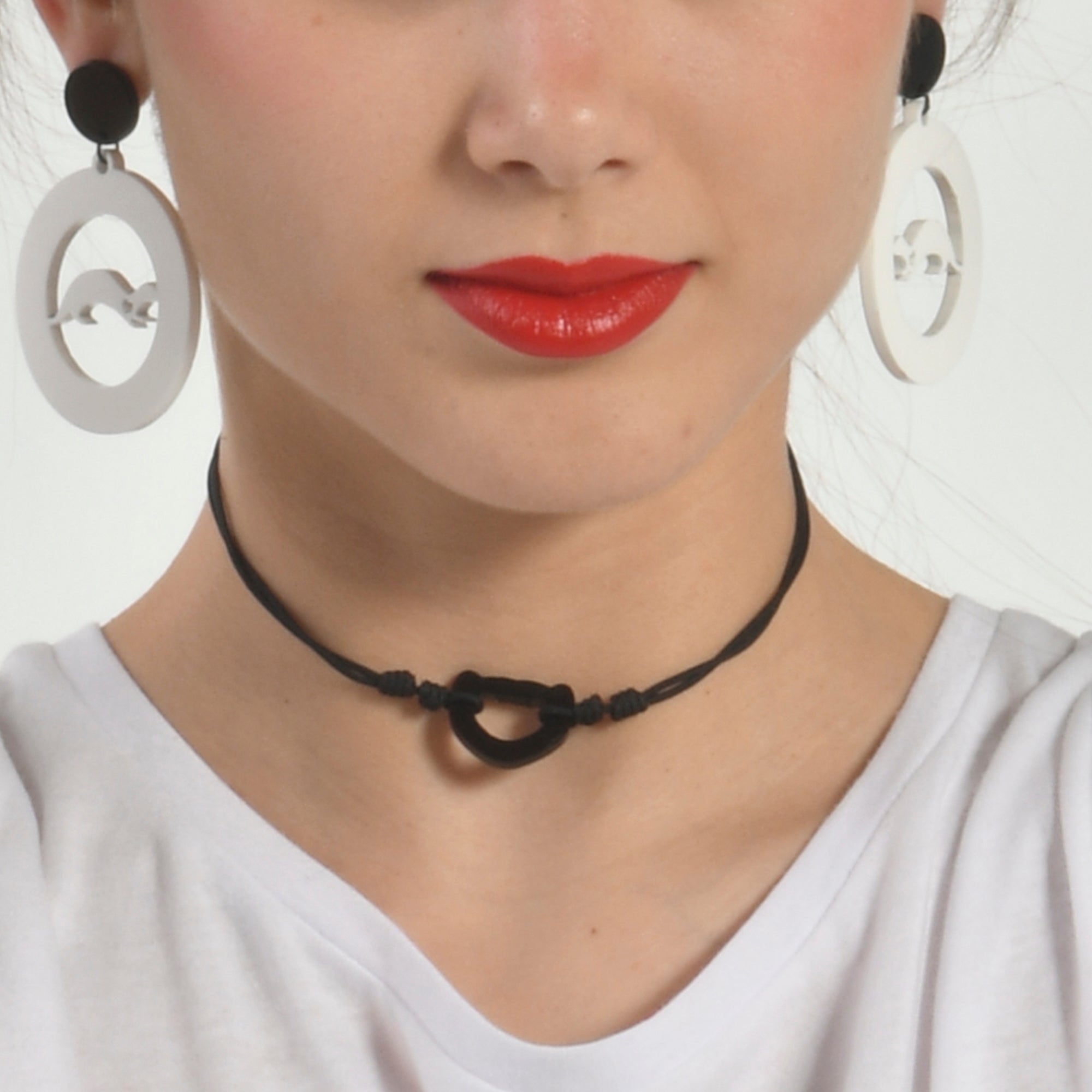 Collar Choker Face Negra