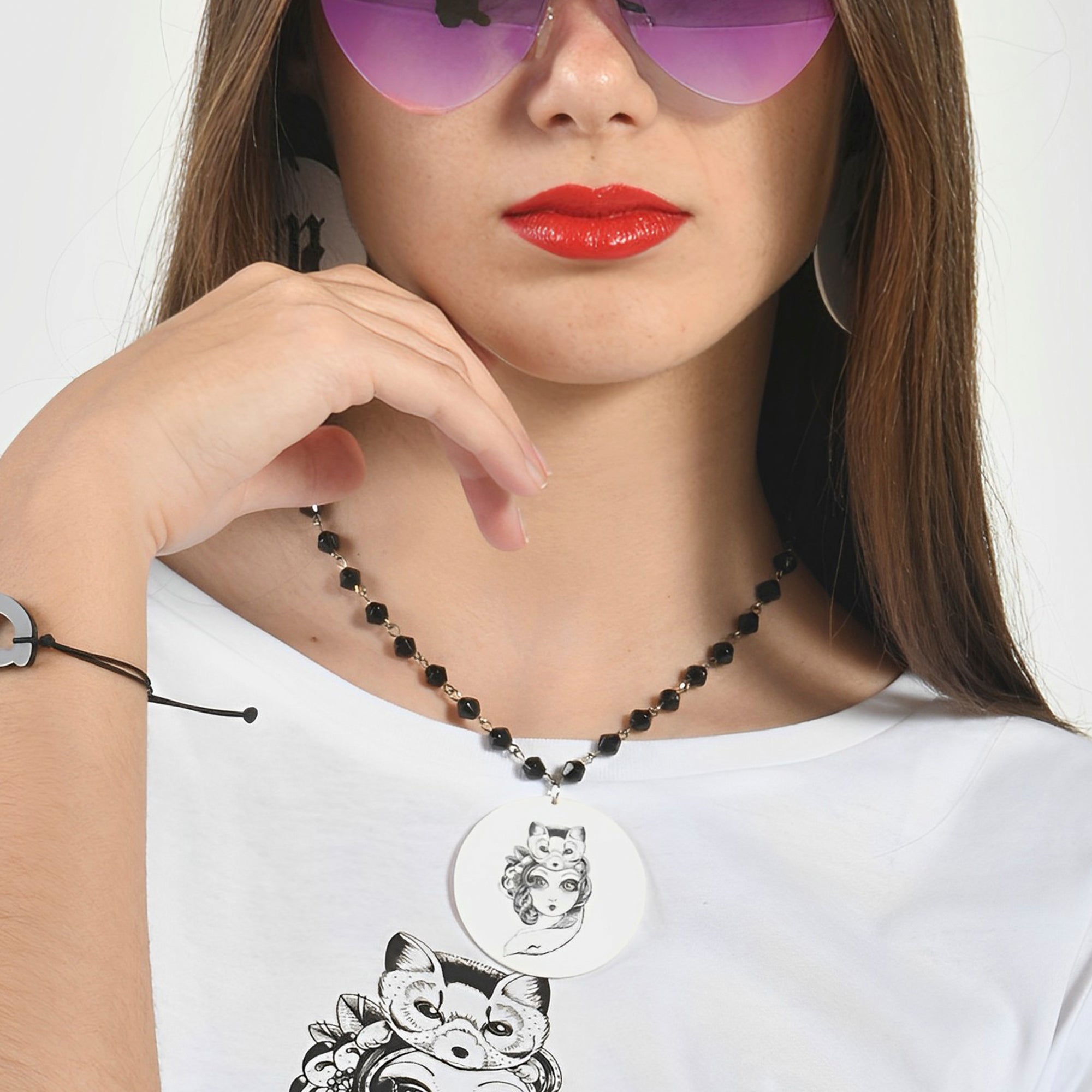 Collar Diseño Rostro sobre Rostro