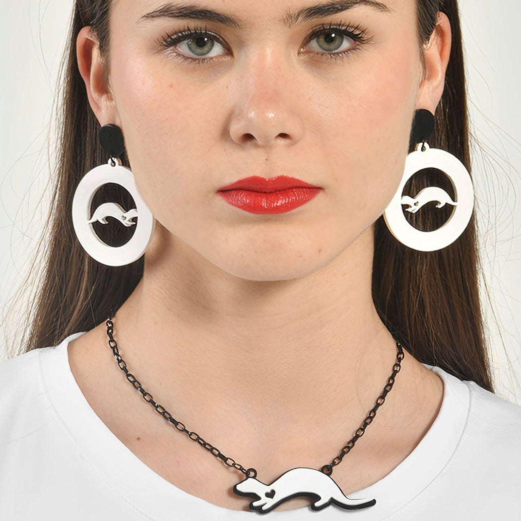 Collar Marta Cibelina Blanco y Negro